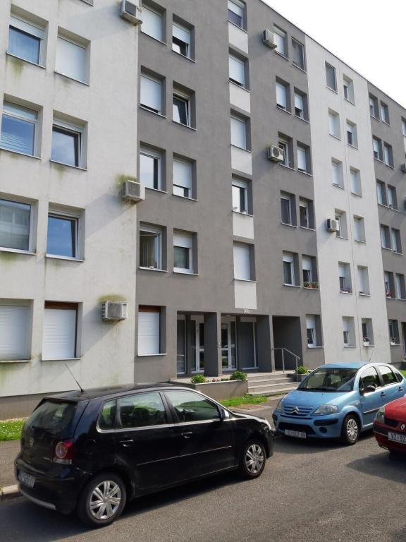 Апартаменты Apartman Mirek Вараждин Экстерьер фото